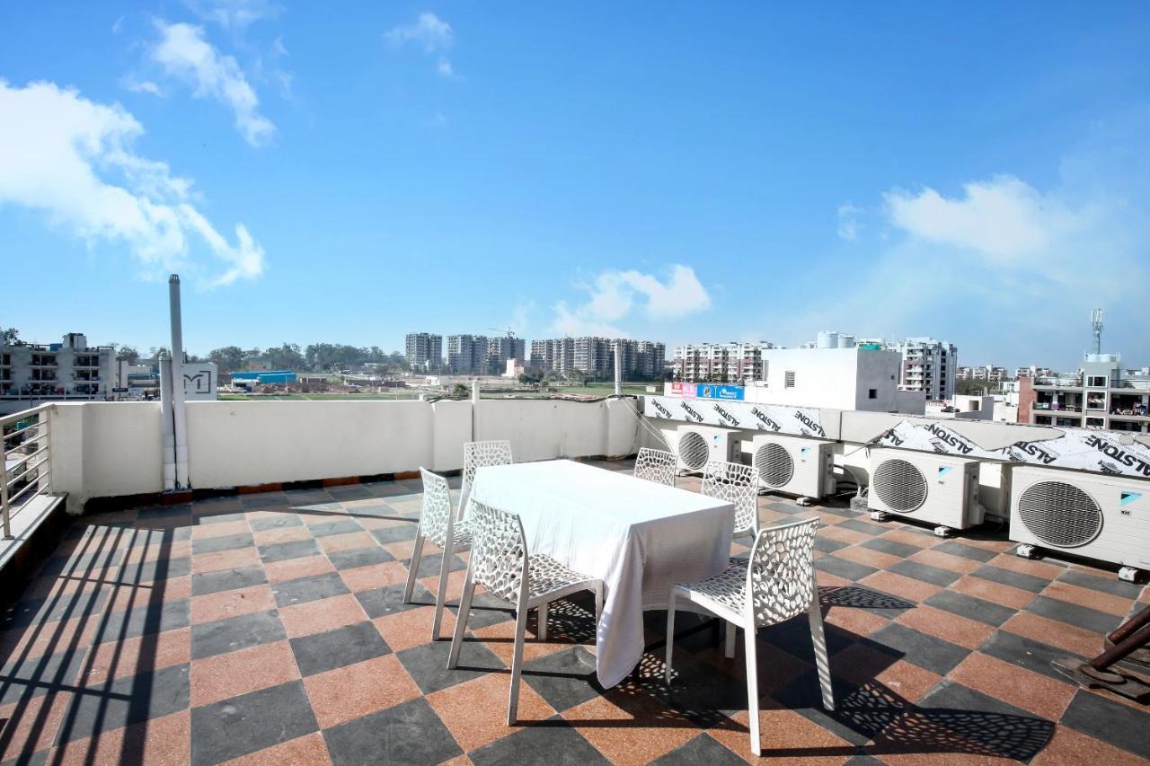 Hotel Woodcrest Zirakpur Chandigarh - Luxury Rooms Экстерьер фото