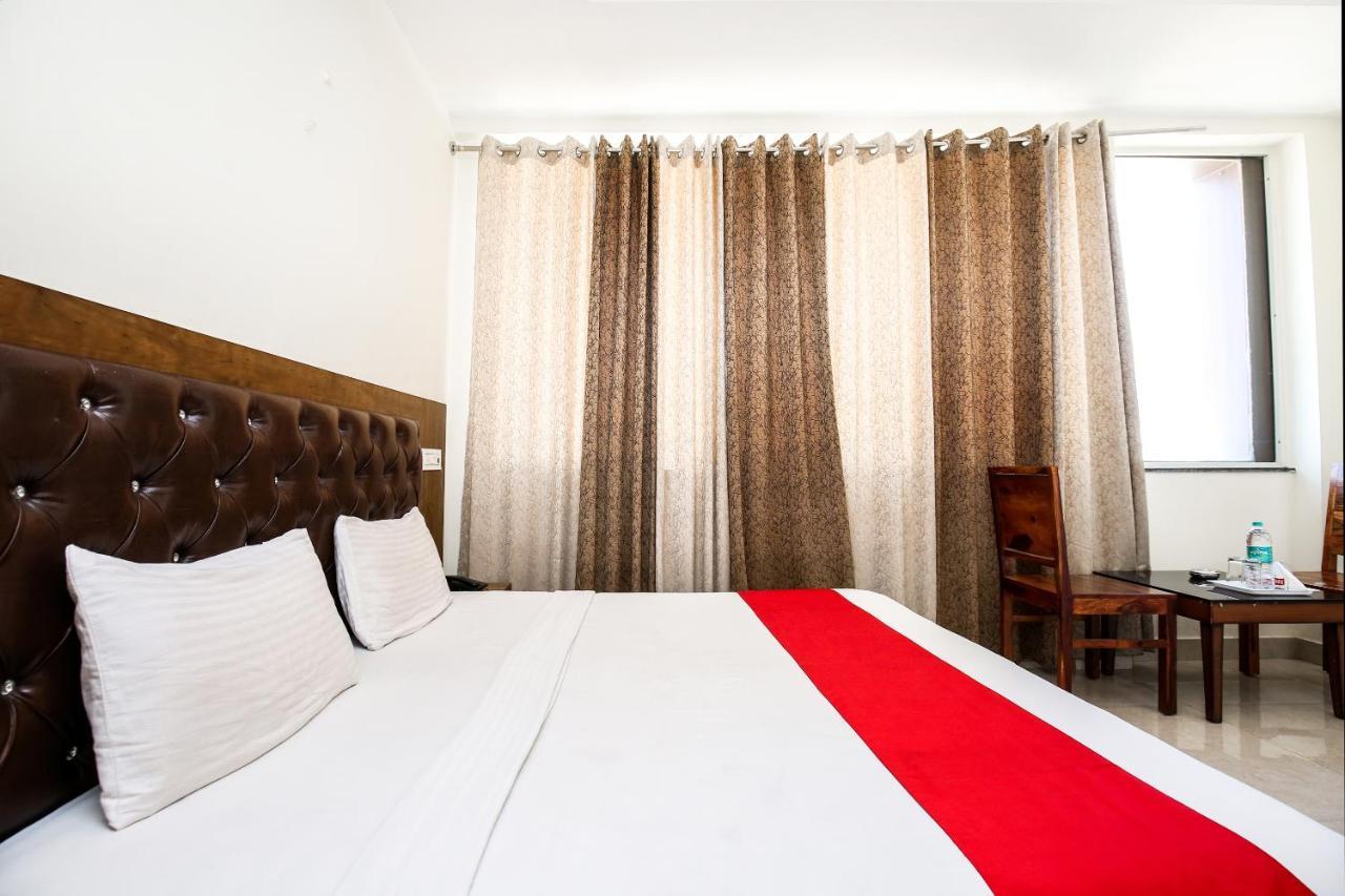 Hotel Woodcrest Zirakpur Chandigarh - Luxury Rooms Экстерьер фото