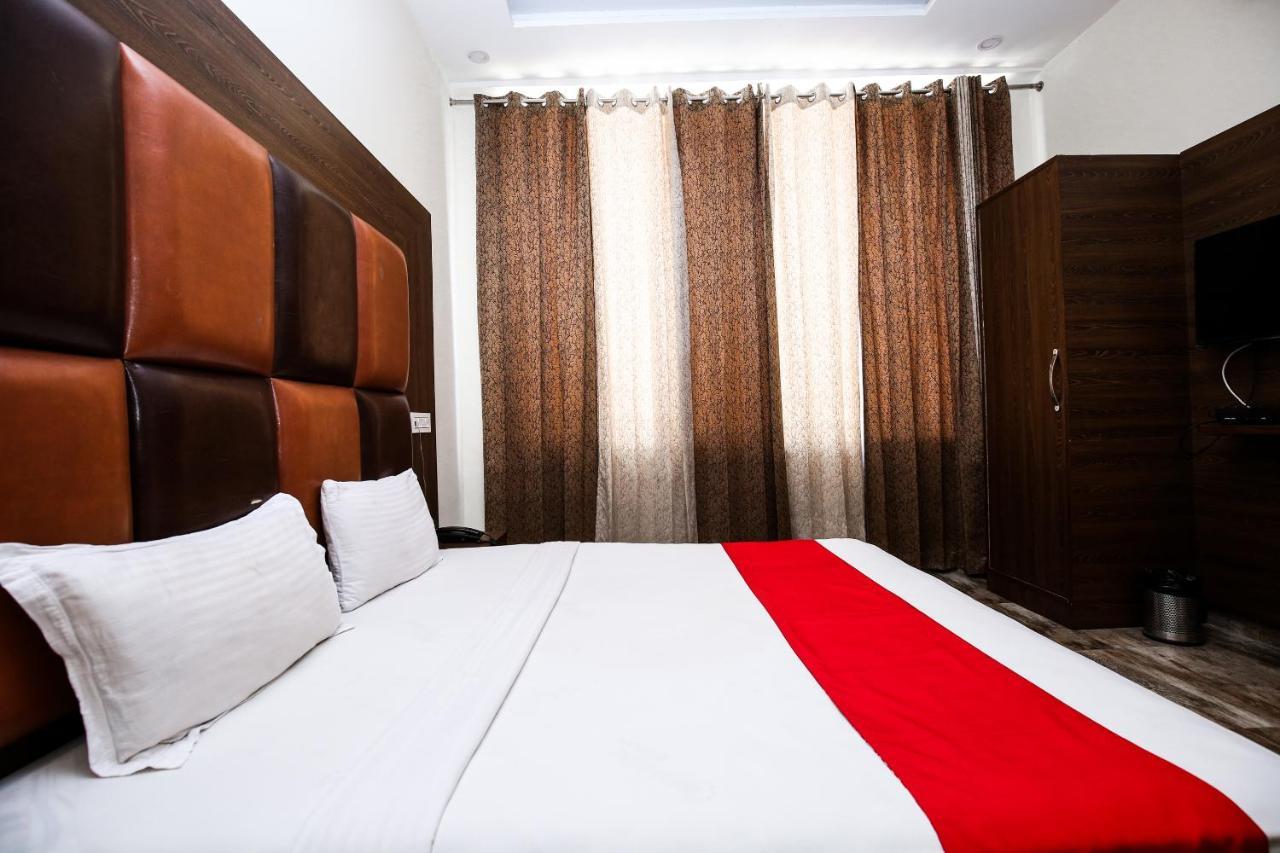 Hotel Woodcrest Zirakpur Chandigarh - Luxury Rooms Экстерьер фото