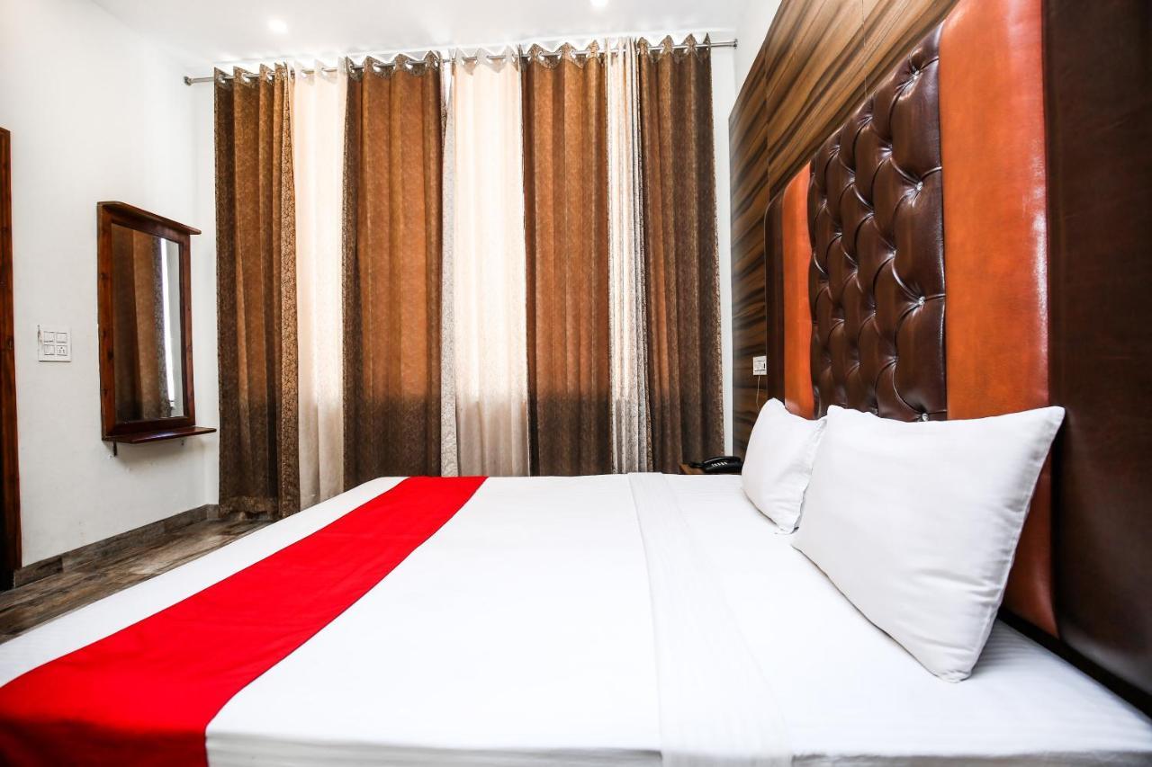 Hotel Woodcrest Zirakpur Chandigarh - Luxury Rooms Экстерьер фото